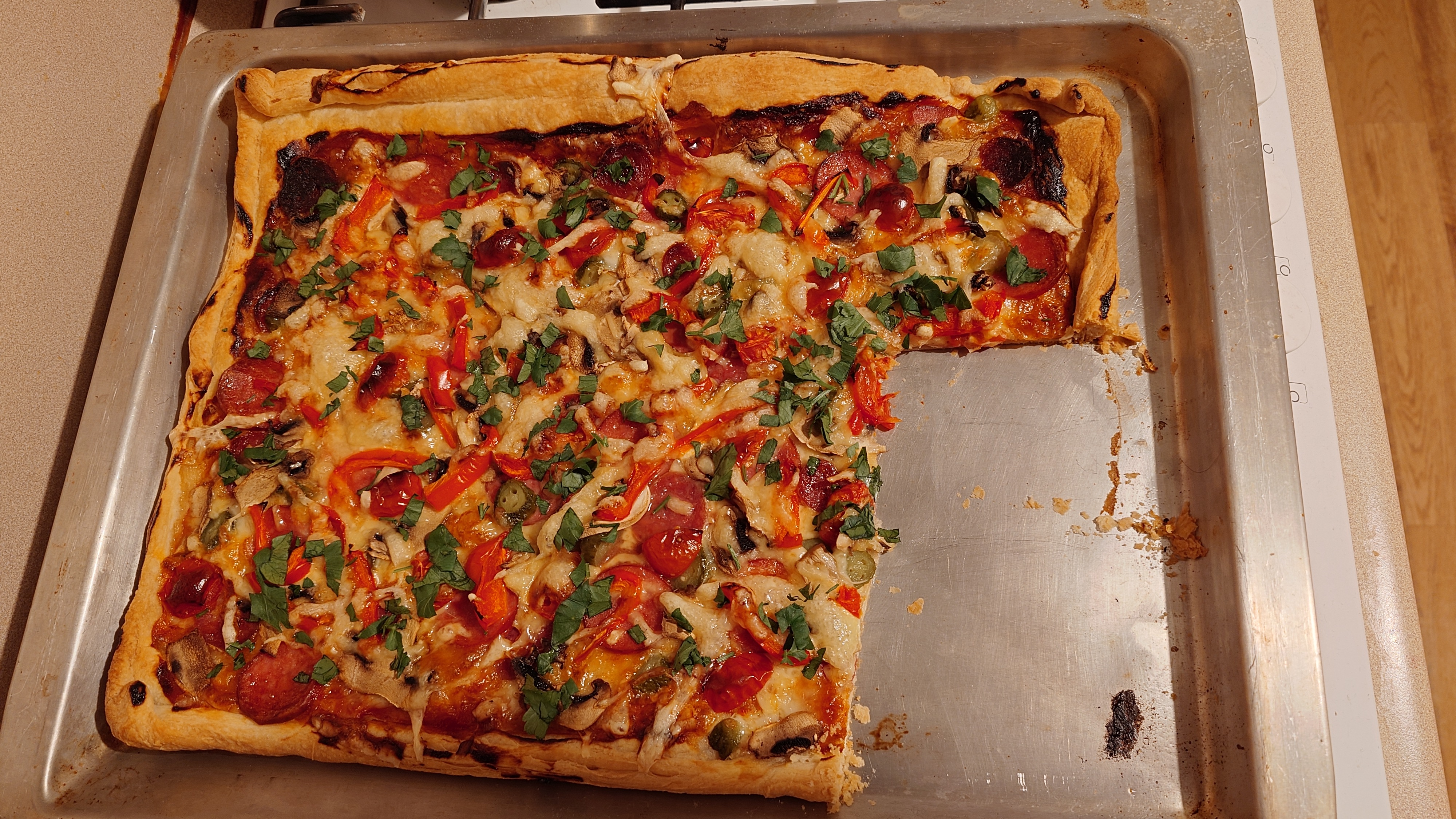 Пицца на слоеном тесте